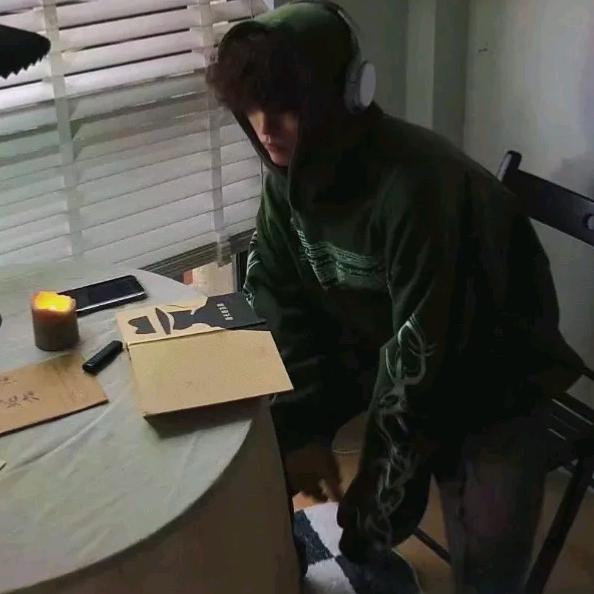 超级无敌暴龙战士