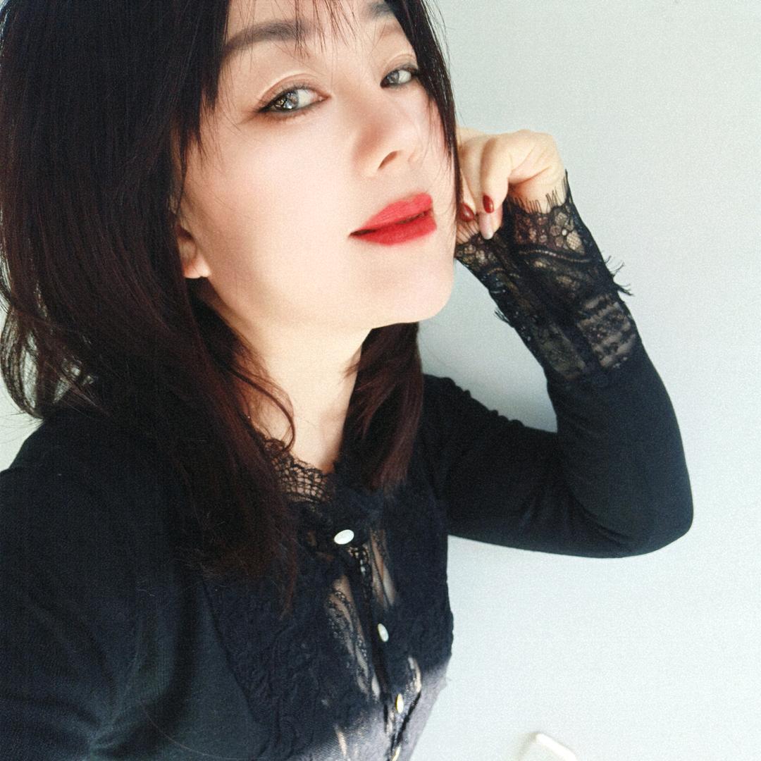 吴芳芳(21:10）聊天+唱歌🎤主播