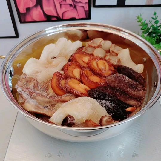 甜甜橙子（爱美食）
