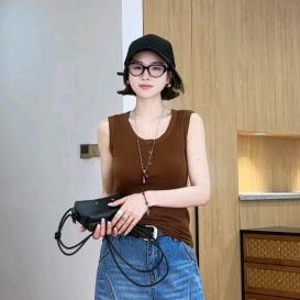 月月不吃鱼穿搭优选