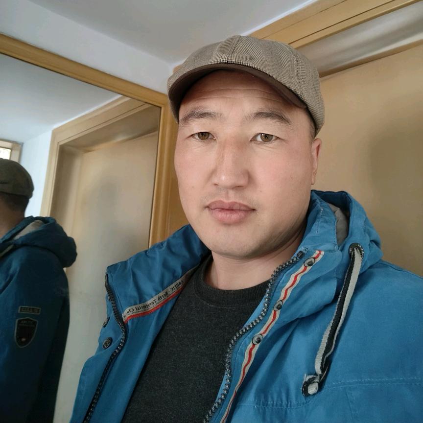 萨仁