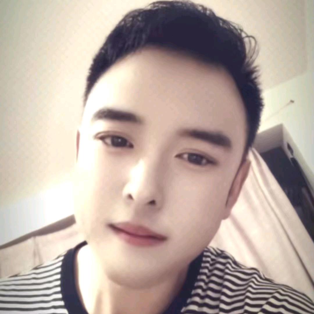 陆月一路向钱行