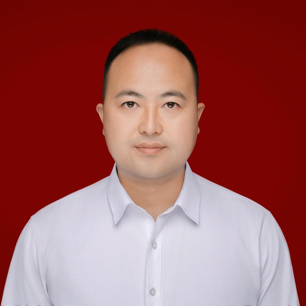 农村服务员陈支书