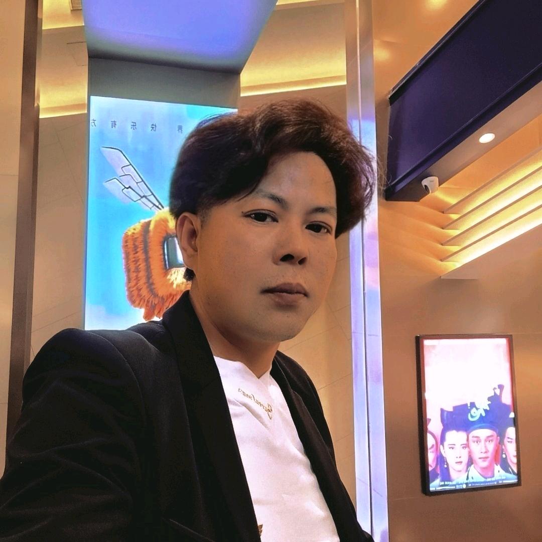 概念主理人峻哥