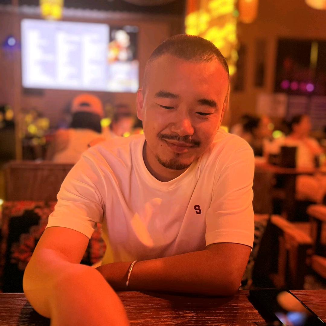 洪洋