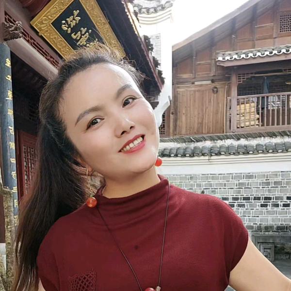 隆里陶子