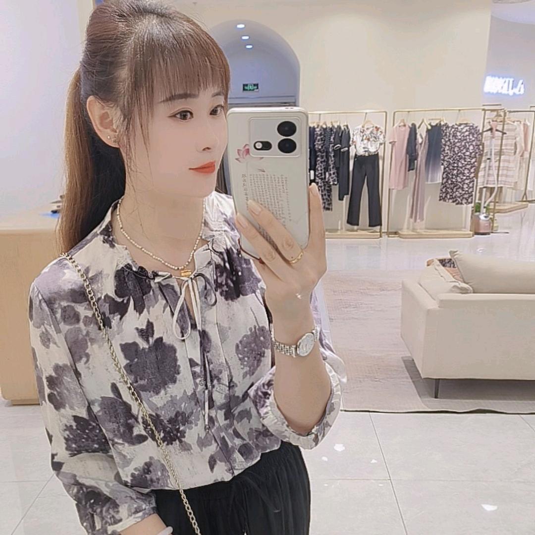 阿菁娜女装