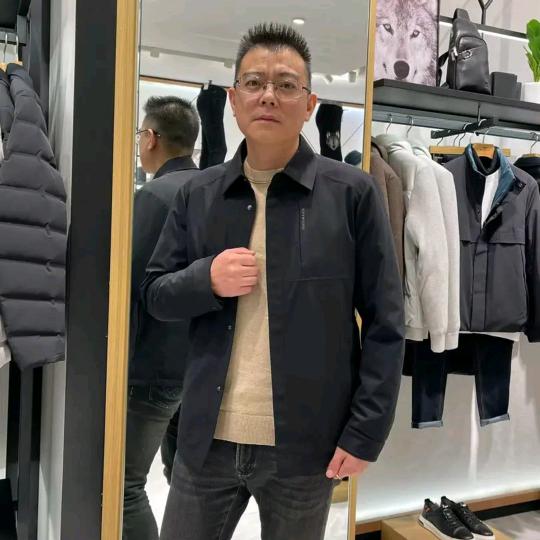 长宁县七匹狼男装店