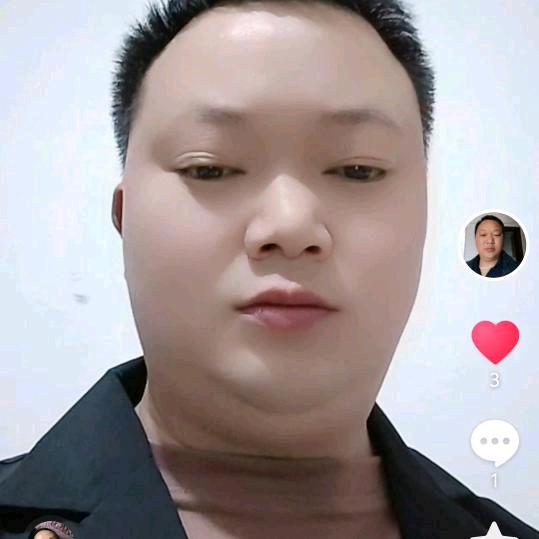 《张》单亲家庭