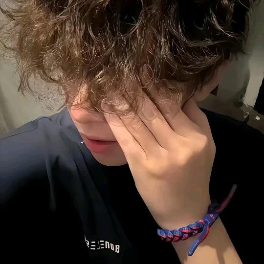 連仔Lenzy