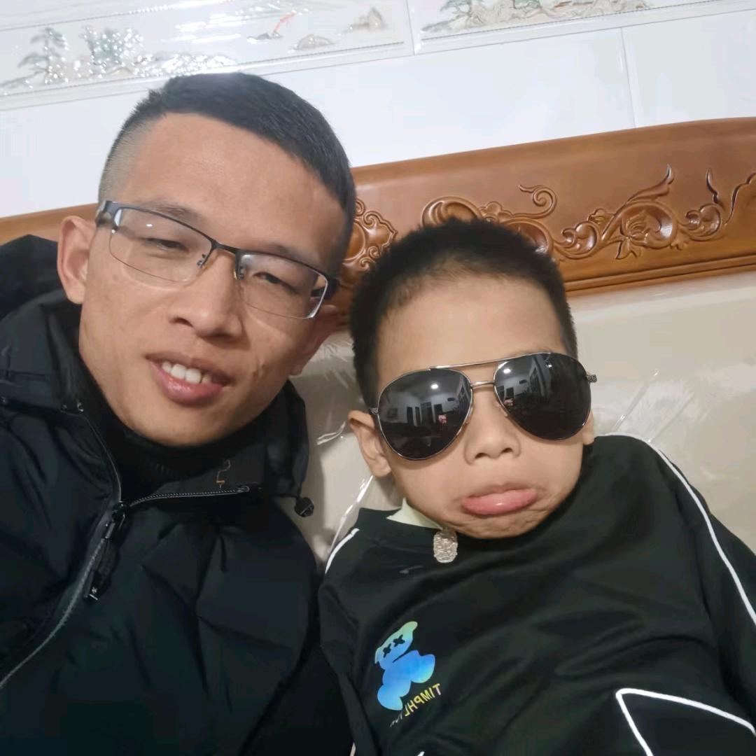 吴佰万