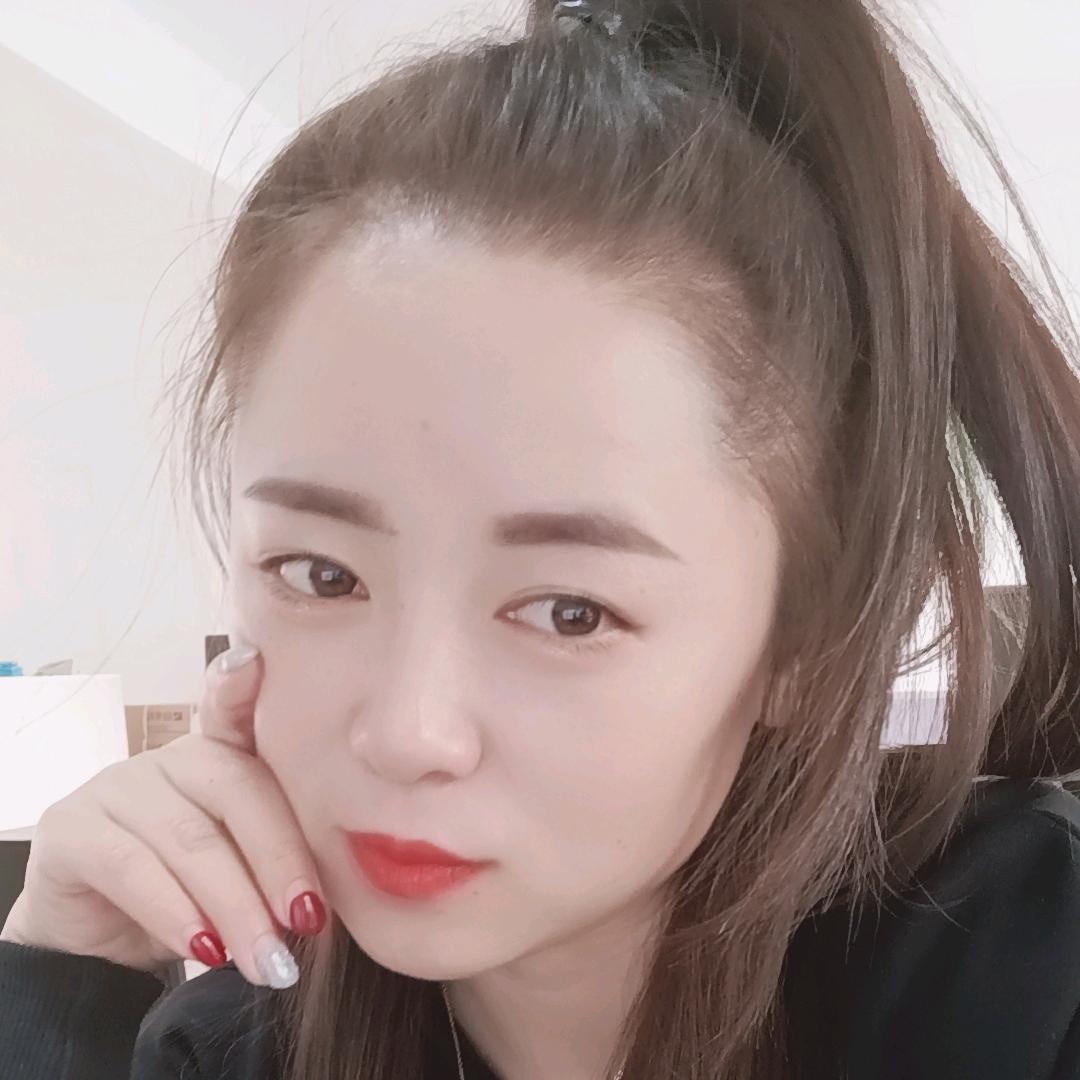 小~雪😘