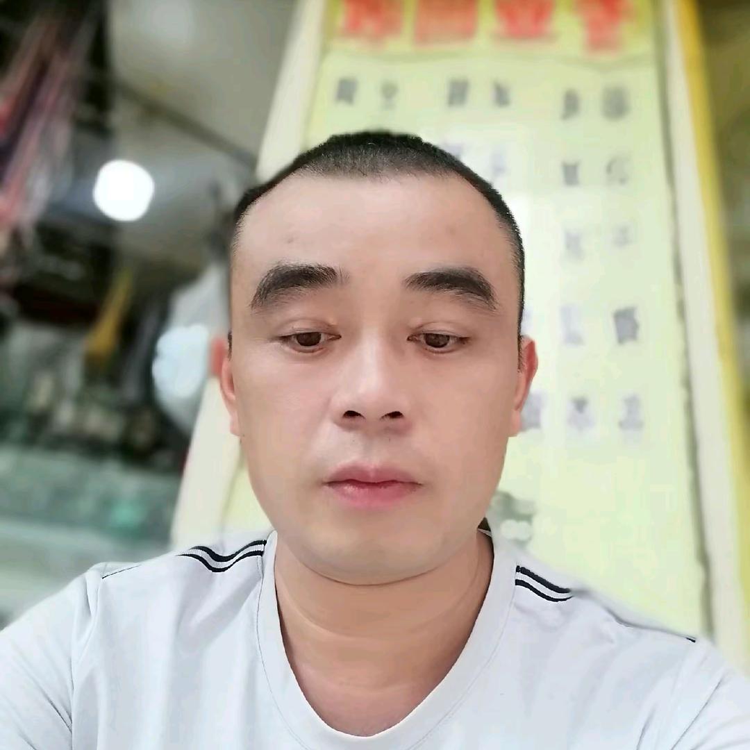 怏乐一家人