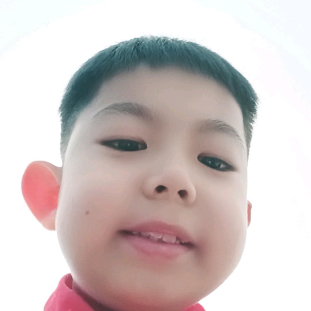 雨纷飞的夜晚。