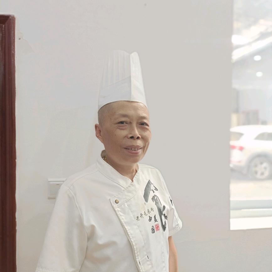 绵阳鸭哥，传供米粉料，红汤，鸡汤！