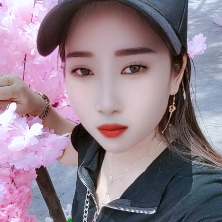 @: ୧⍤⃝🍋এ᭄柠檬ꦿృ