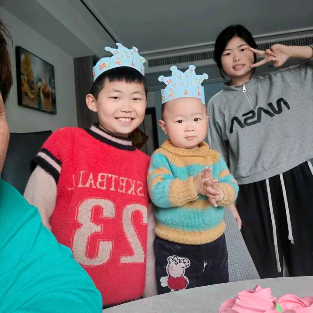 怡航昊