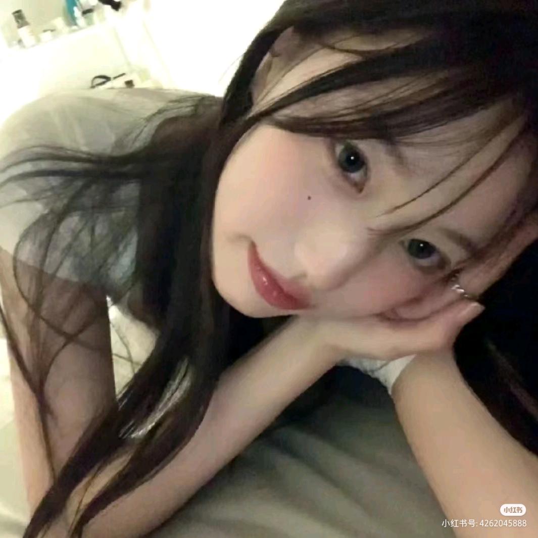 馼
