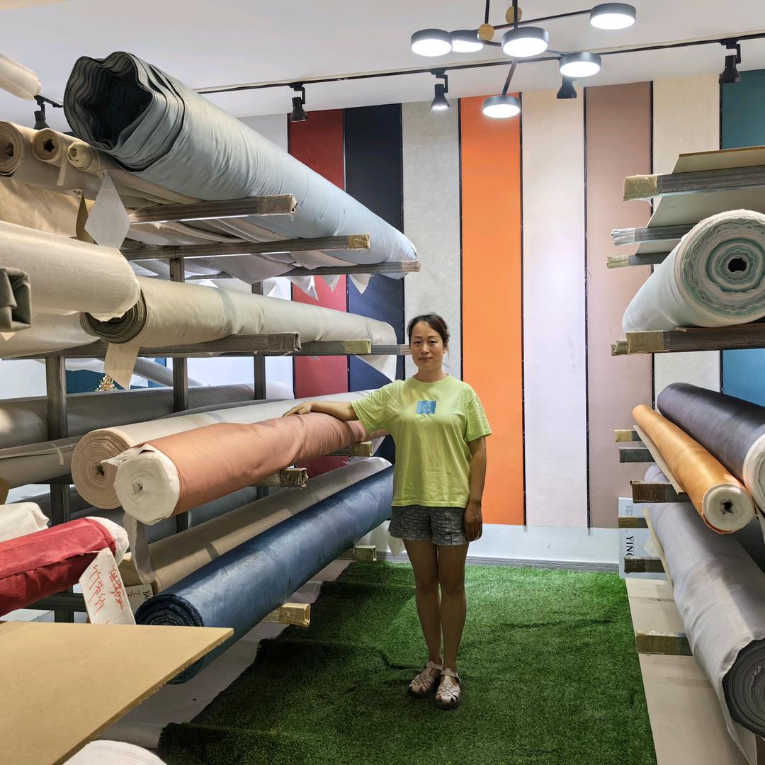 简阳金彩墙布工厂