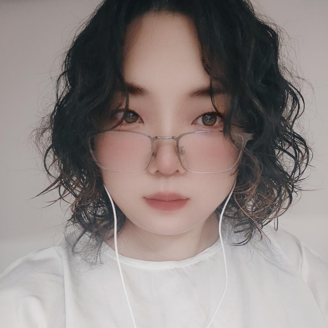 静静🎤