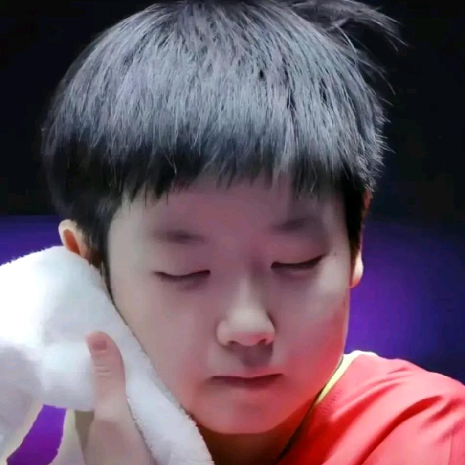 🌈🌈我只爱豆莎包