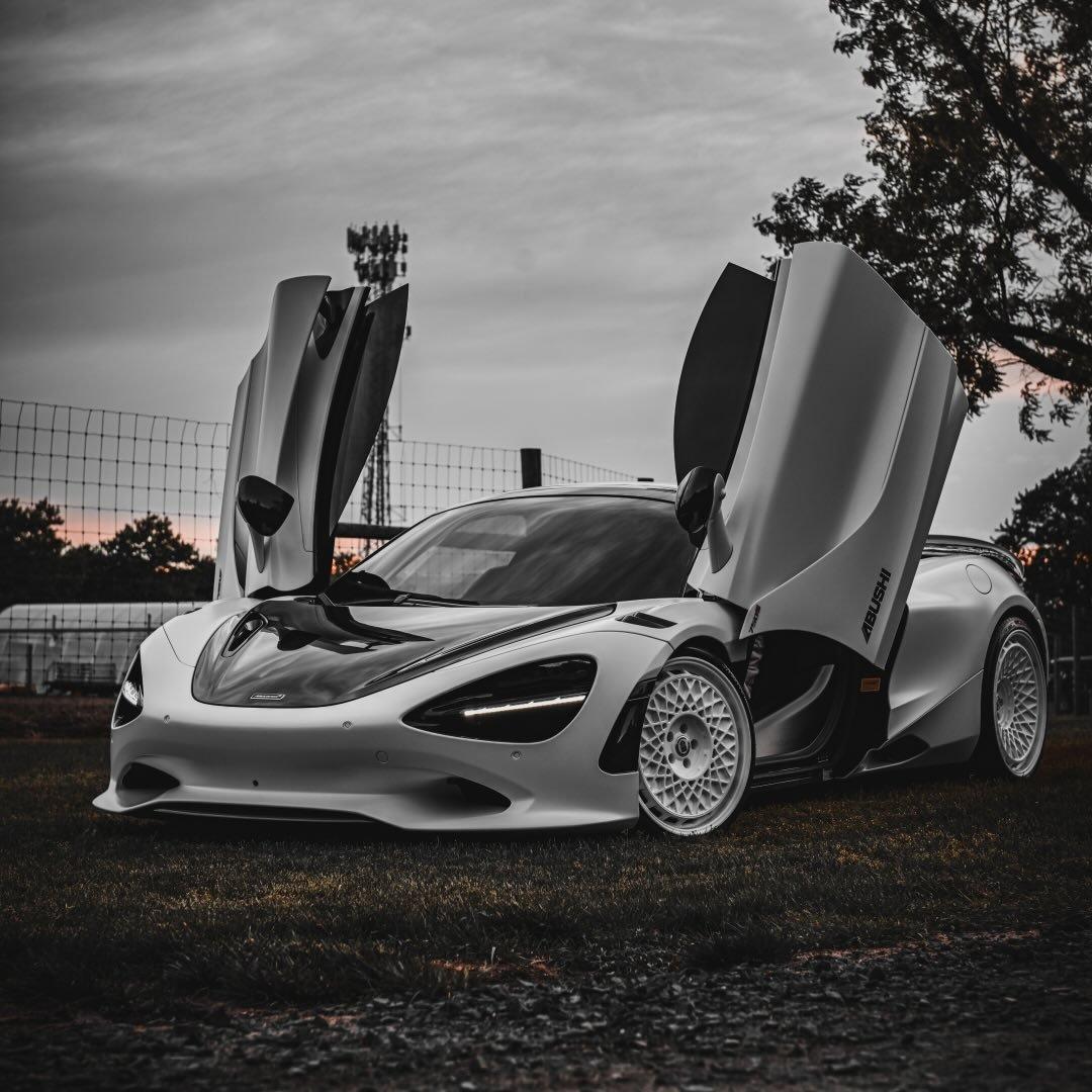 𝑺𝑼𝑷𝑬𝑹 𝑪𝑨𝑹🕊️