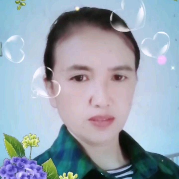 彭显荣