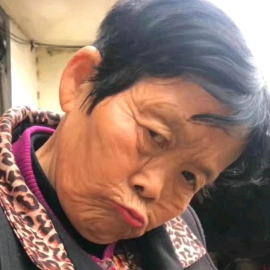 没有水的地方叫沙漠、