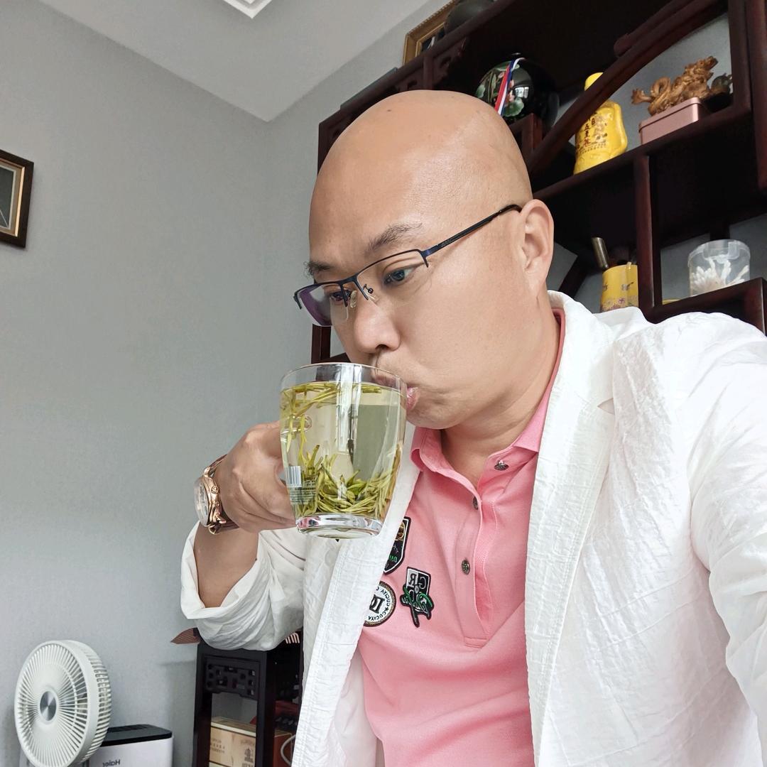 龙哥
