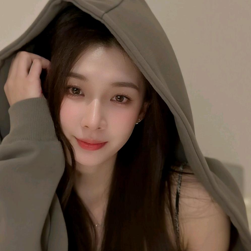 鱼小雨⁸⁰⁸⁷