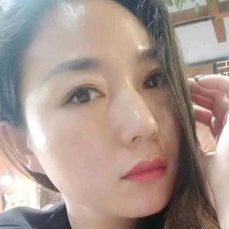 朵丽施化妆品美业