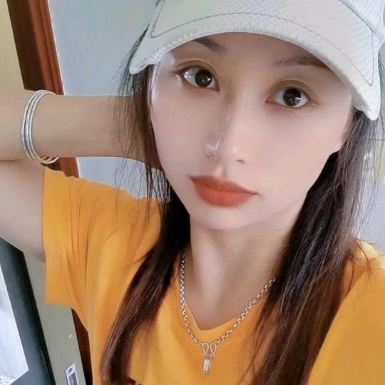 女汉子（王芳）