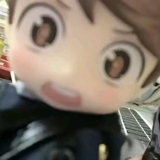妳少装高冷