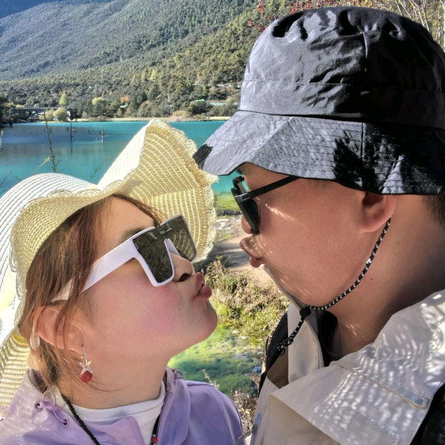 🎋🌷富贵的咸鱼🍀