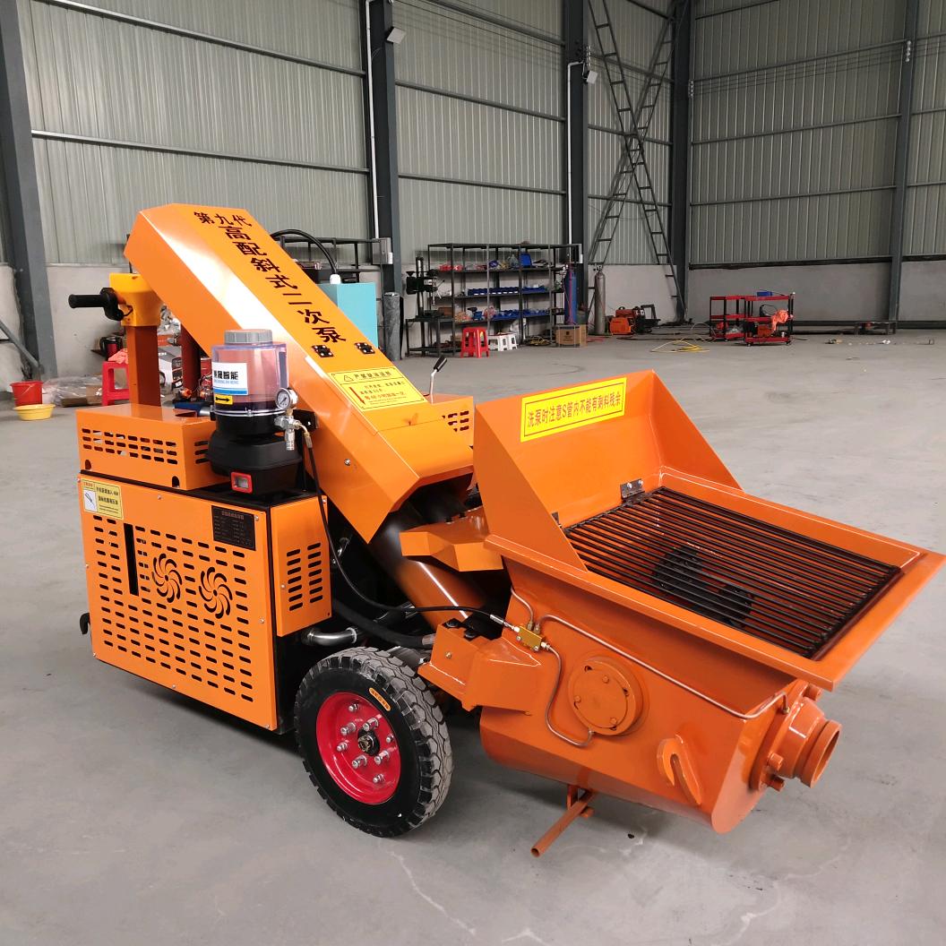 奋斗的老兵(混凝土输送泵)