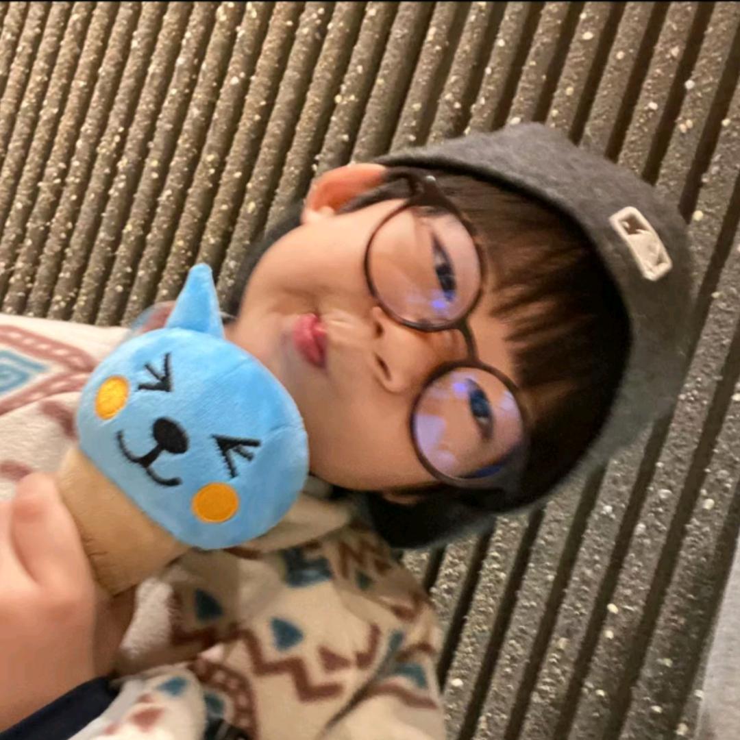 z￴￴ ￴￴ ￴