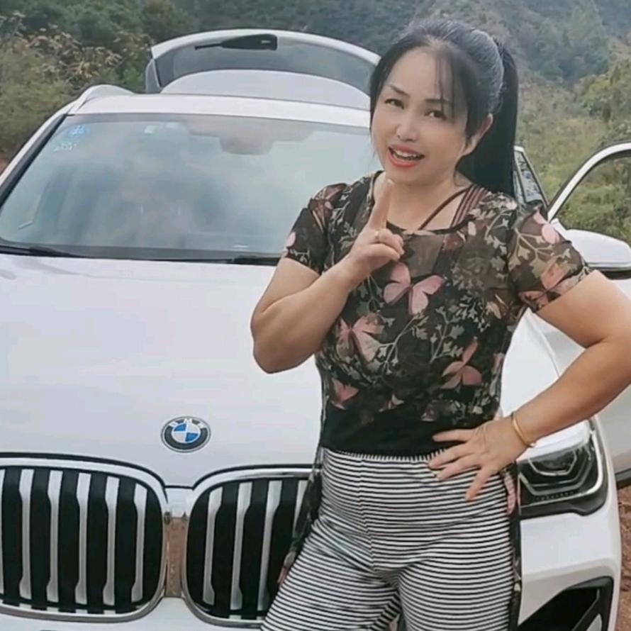 浙江小富婆79年