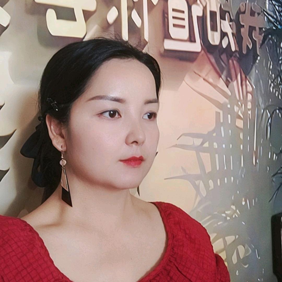 谢佩芮