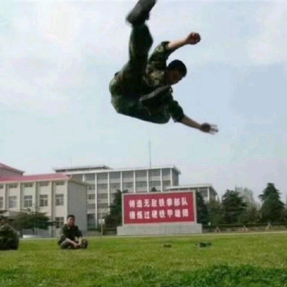 军魂🇨🇳……