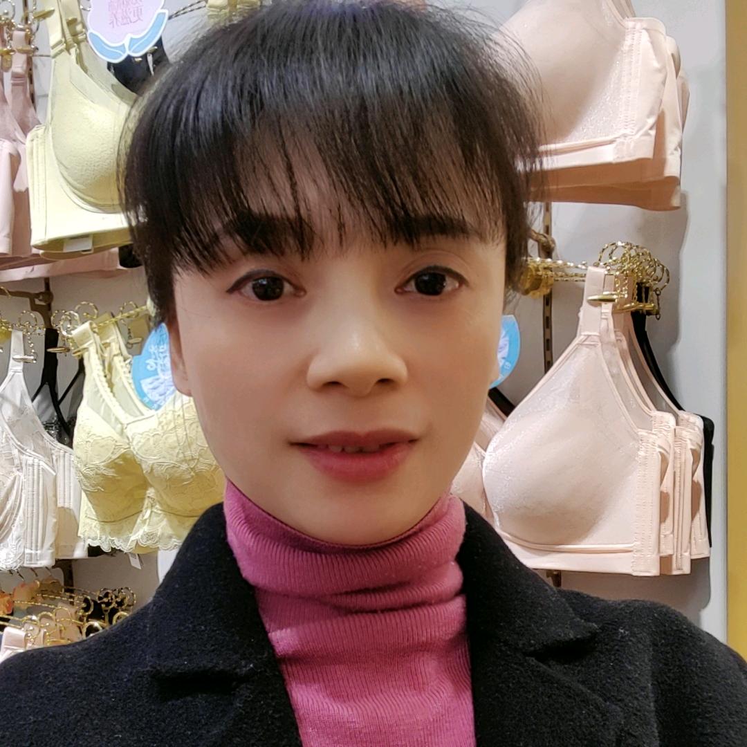 三个魔法匠·中视养百货（资兴店）