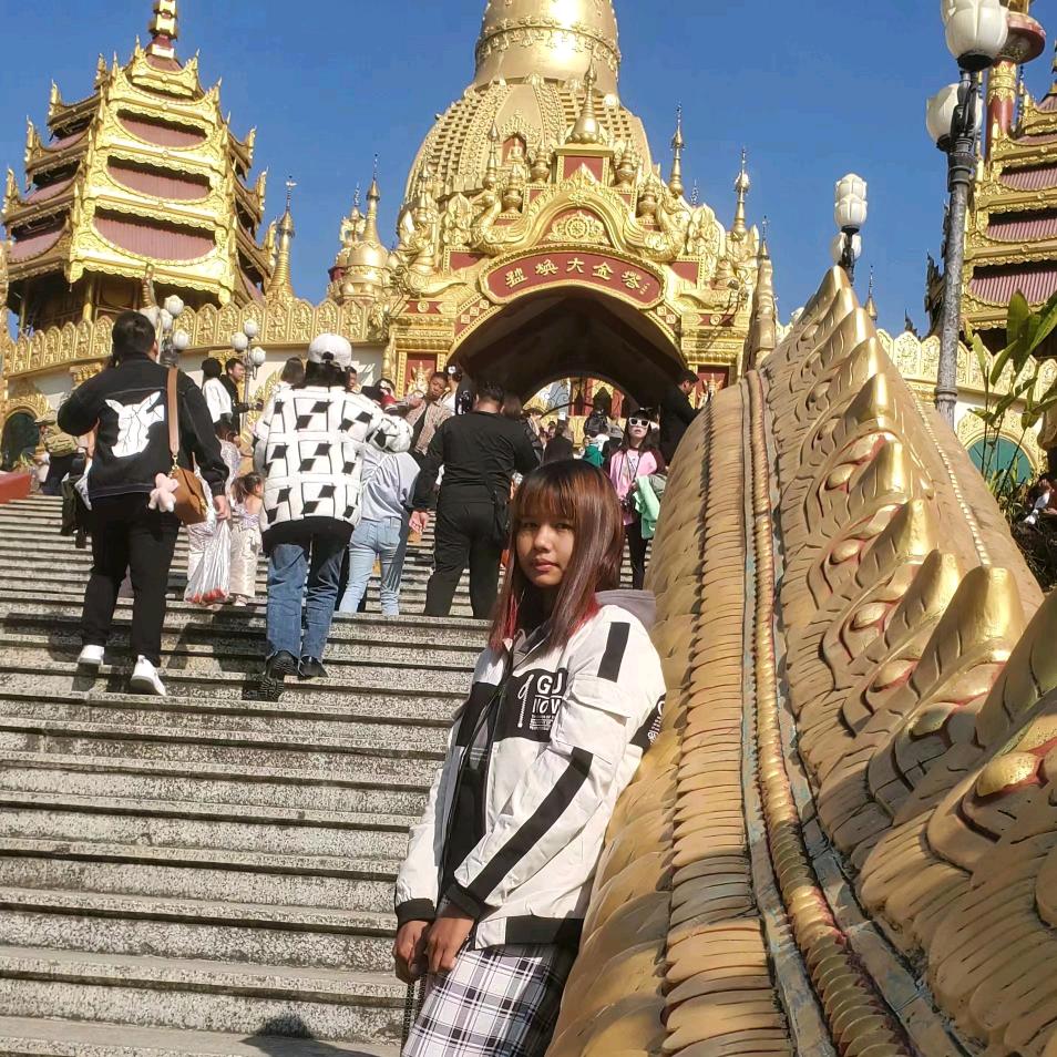 Phyo Lay OS