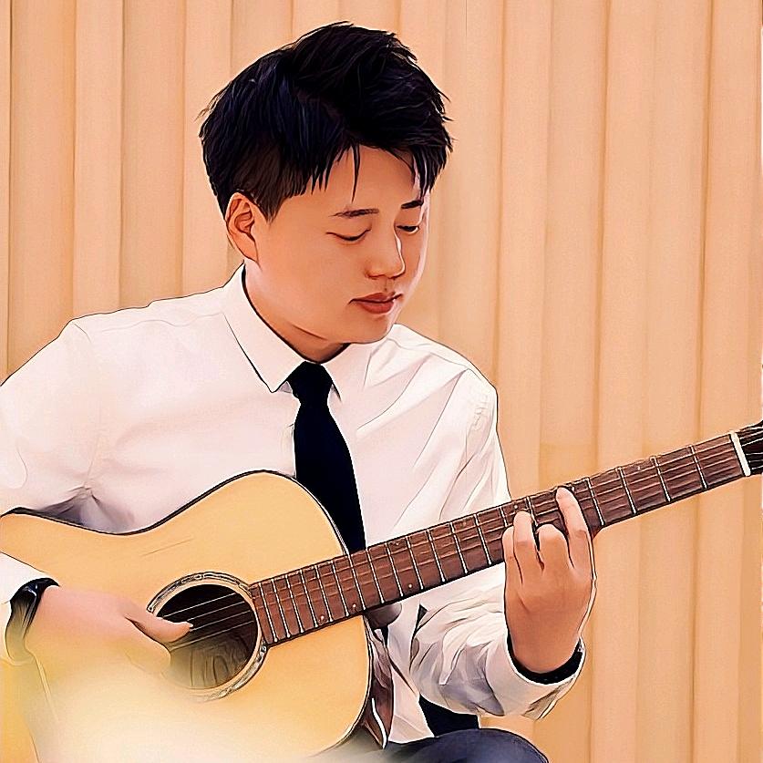 冯学长🎸🎤🎹