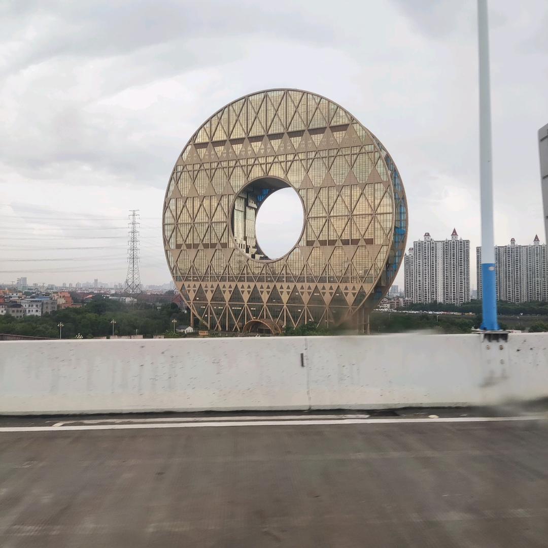 周姐