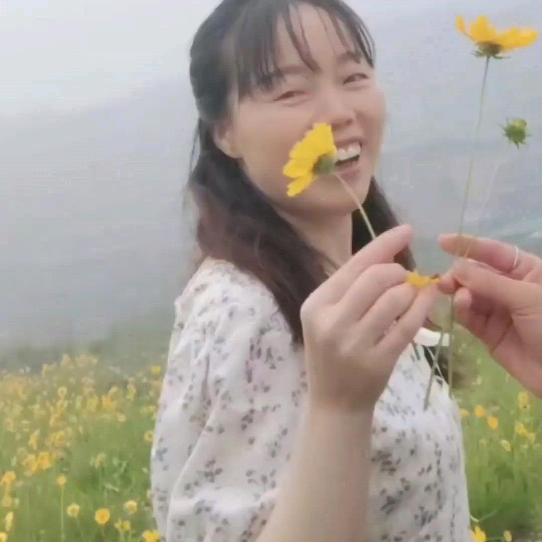 谢薇薇：（好物推荐👉点橱窗）