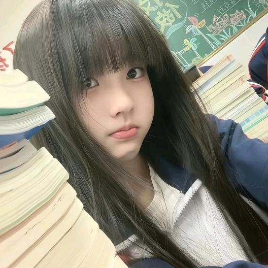 轻松鱼_🐟