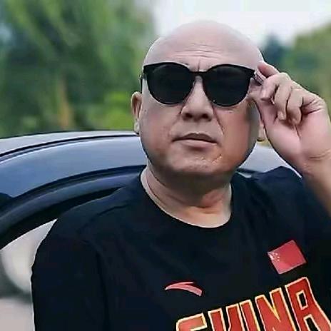 国哥首席很健谈