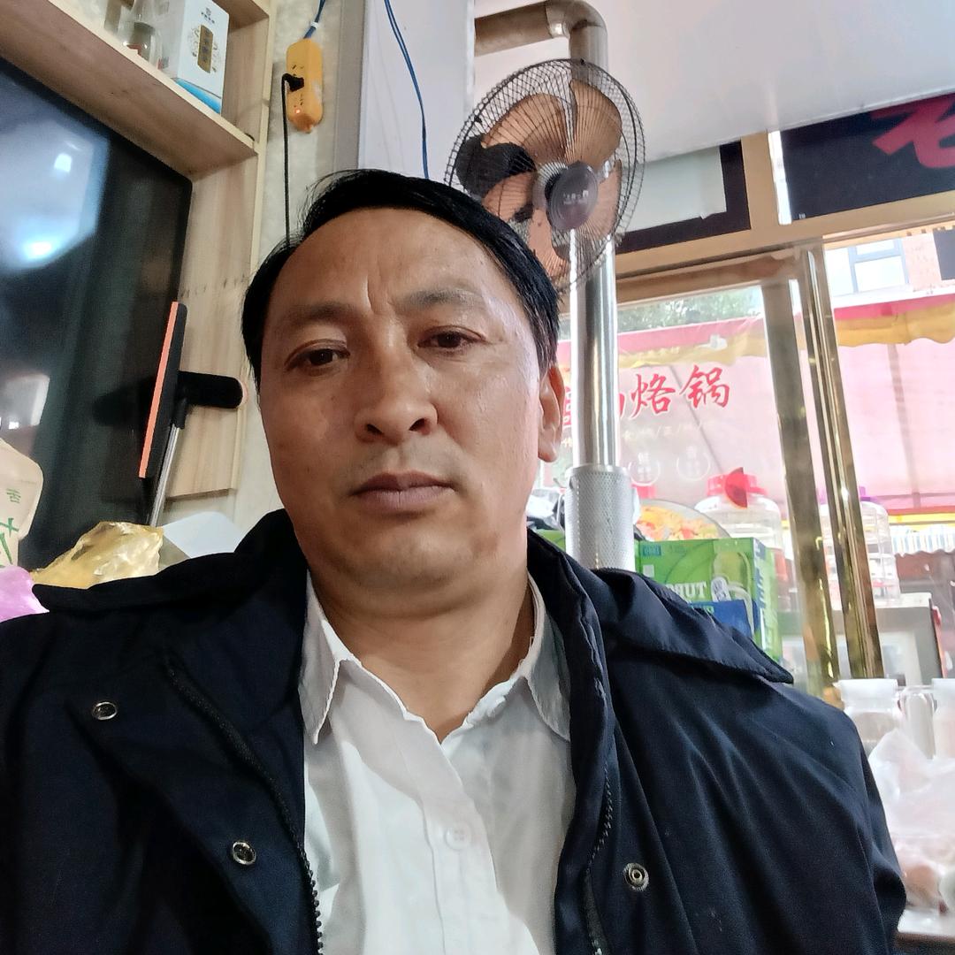 🌹🌸，爱山歌张哥