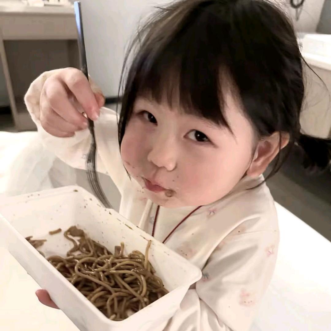 美女的烦恼.