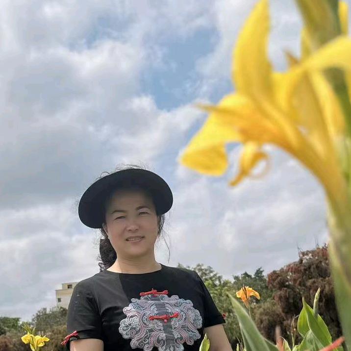 小慧在深圳干家政