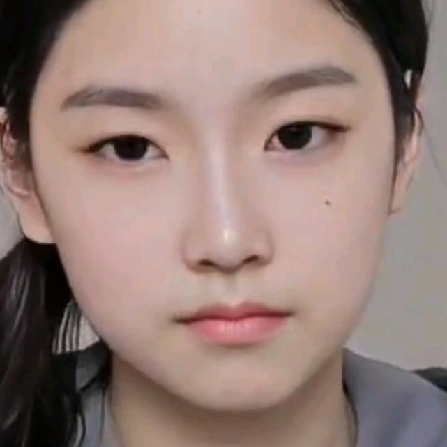华℡